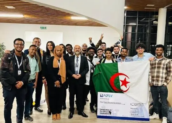 étudiants algériens primés.
