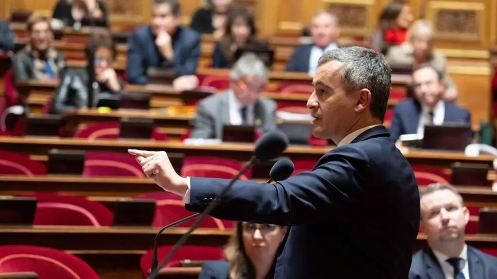 France : la nouvelle loi d&rsquo;immigration rejetée sans débat par les députés