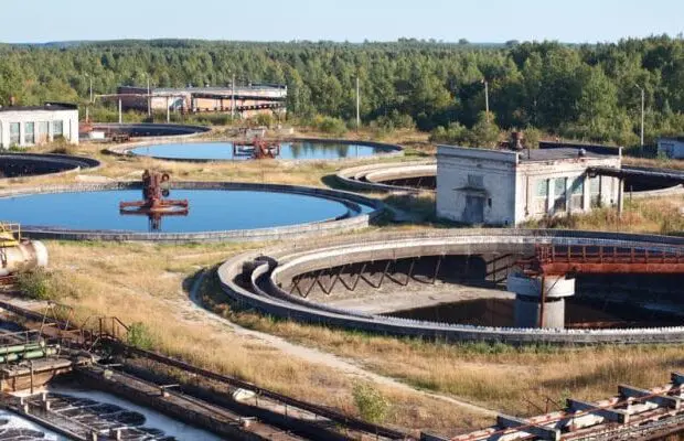 Tebboune ordonne la hausse de la capacité d&rsquo;épuration et de récupération des eaux usées