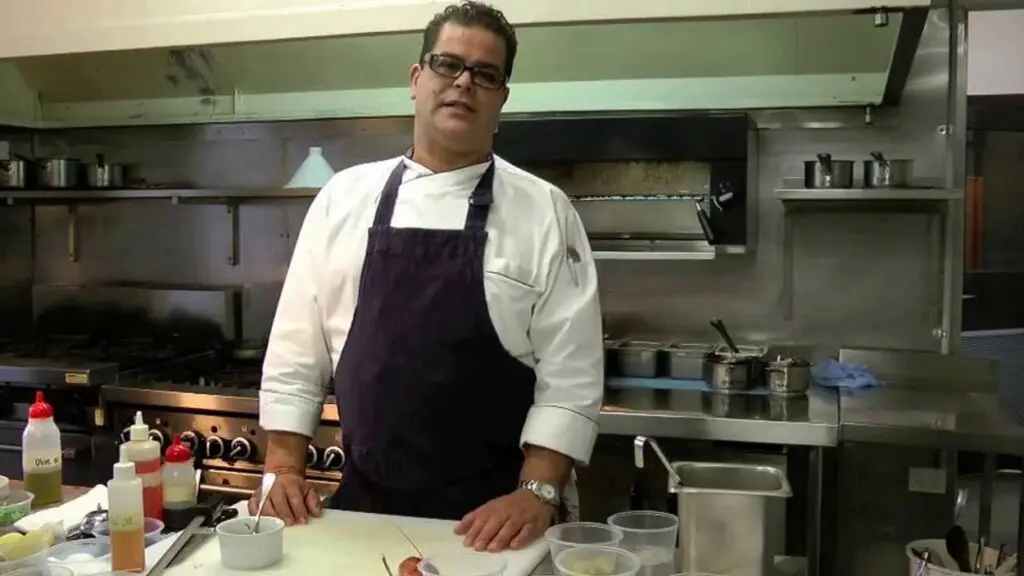 Australie : le célèbre chef algérien Pierre Khodja révèle pourquoi il a changé son prénom