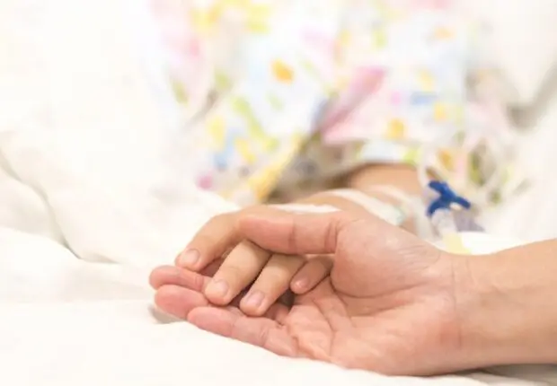 Gravement malade, un enfant algérien de 9 ans risque de se retrouver à la rue en France