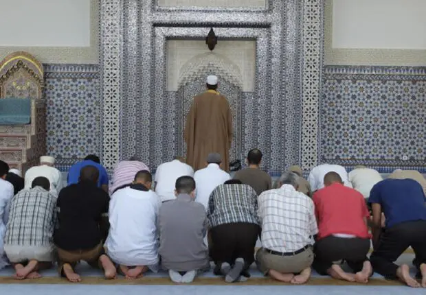 La France n’acceptera plus de nouveaux « imams détachés » dès début 2024