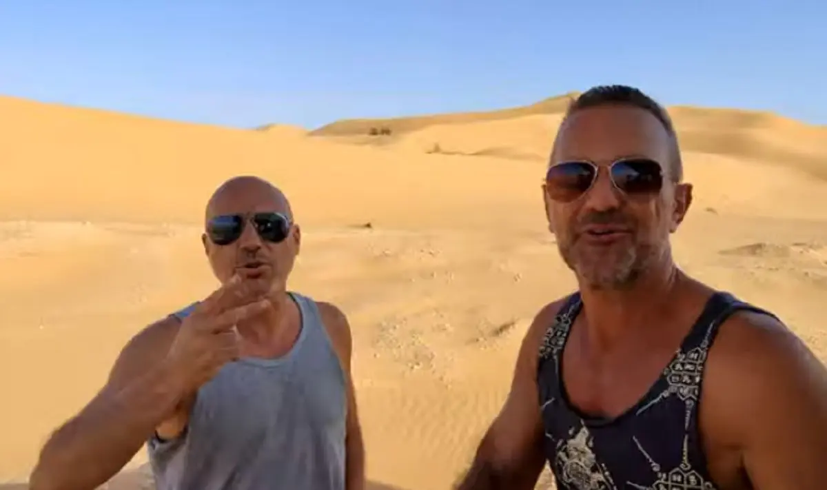 « Au sud de nulle part » : l’incroyable road trip de Pascal et Zuzman en Algérie