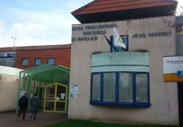 « Les Arabes, on doit les tuer » : des menaces de mort au lycée de Libourne en France