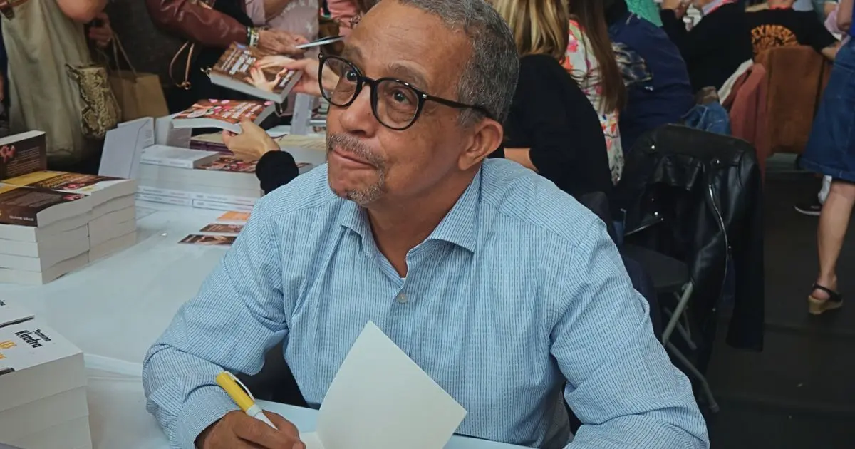 Yasmina Khadra subit une « sévère et traumatisante » opération chirurgicale