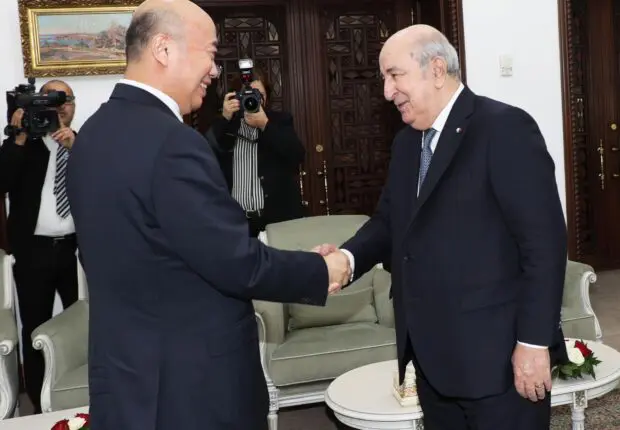 Renforcement du partenariat Algérie – Chine : Tebboune s’entretient avec Xi Jinping