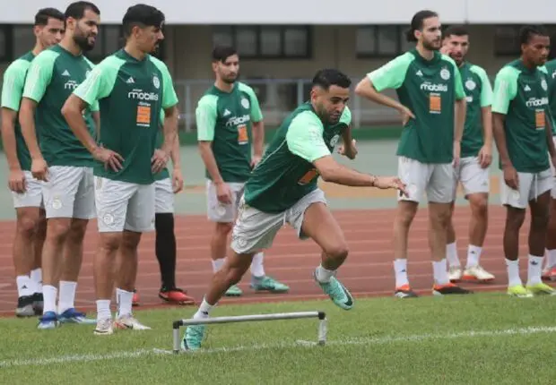 Un drone s’est invité au 1er entrainement à Bouaké : qui veut espionner les Verts ?