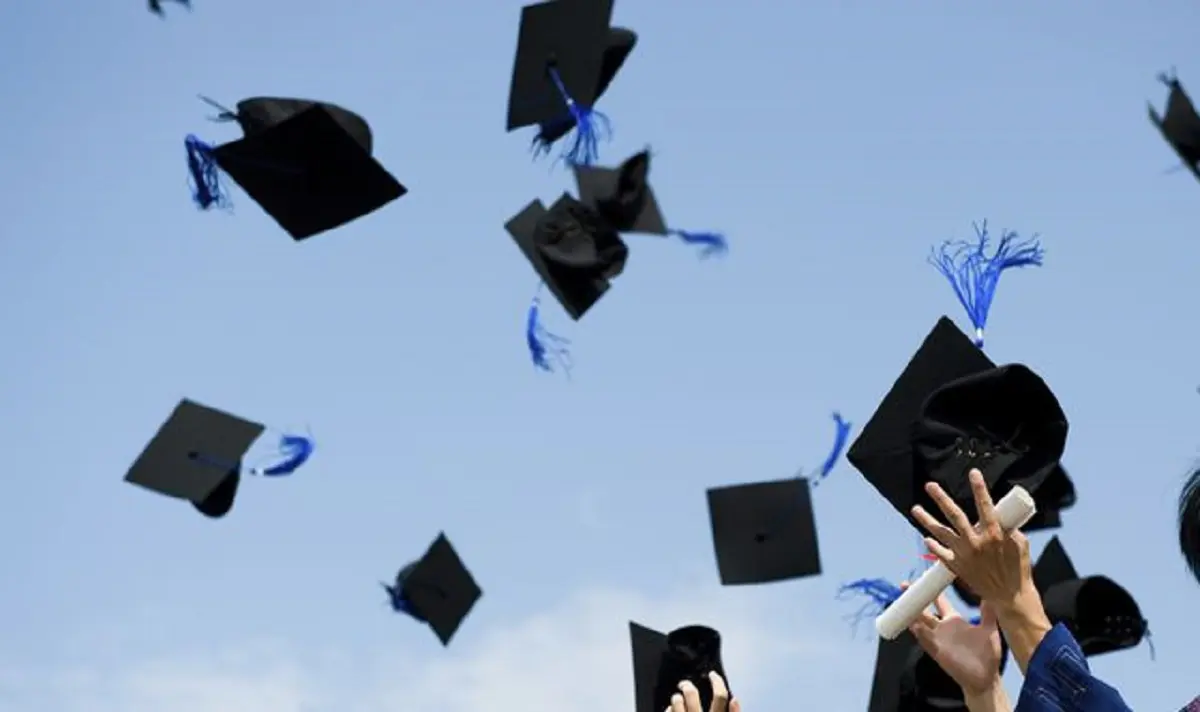 Nouveau programme de bourses 2024 : l&rsquo;UE ouvre ses portes pour les diplômés algériens