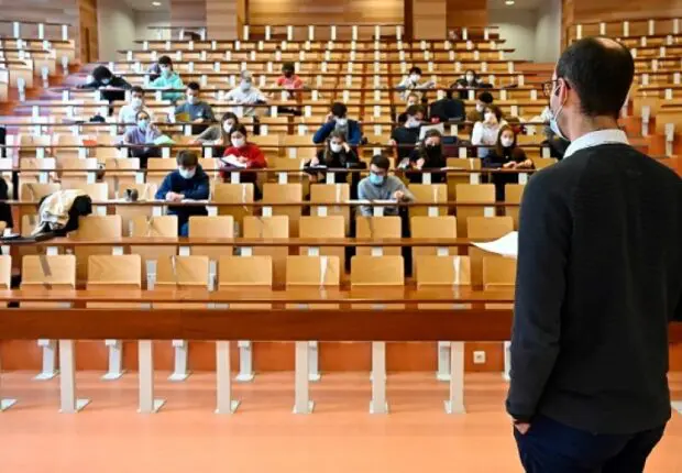 Augmentations de salaires pour les enseignants universitaires : le barème révélé