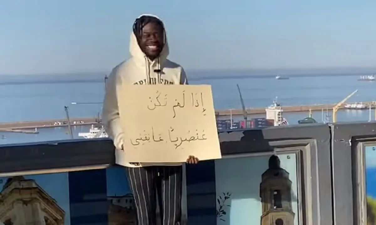 Les Algériens sont-ils racistes ? : un Ghanéen répond par une expérience sociale (vidéo)