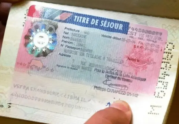Immigration France : plus de 32 000 titres de séjour accordés aux Algériens en 2023