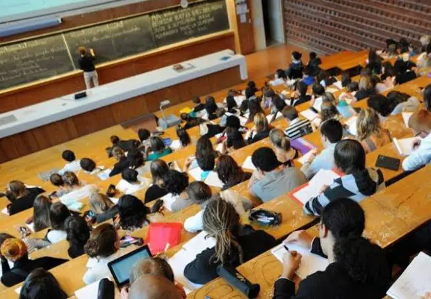 Croissance de la population étudiante au Canada : L’Algérie dans le top 10 Afrique