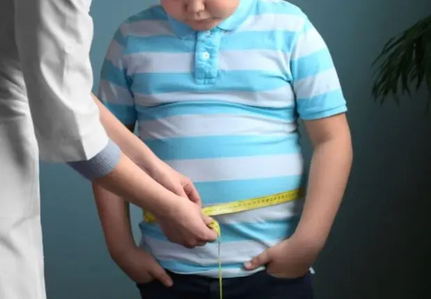 Obésité des enfants en Algérie : les spécialistes tirent la sonnette d’alarme