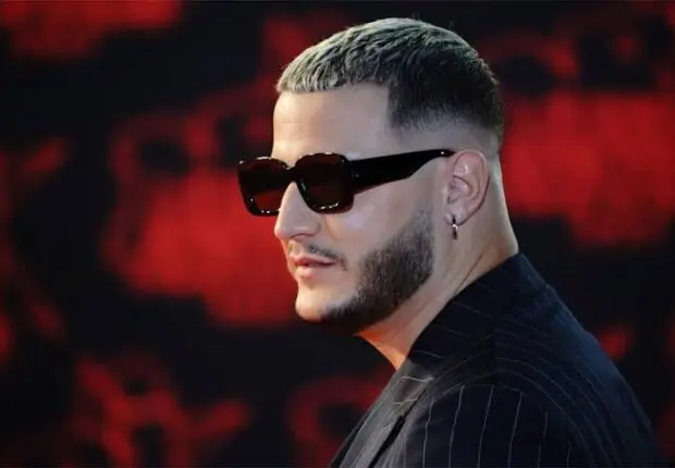 Cérémonie des JO de Paris : les Français préfèrent DJ Snake à Aya Nakamura (sondage)