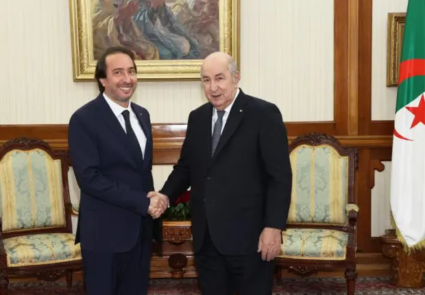 Tebboune affiche son soutien au Conseil du Renouveau Économique Algérien (Crea)