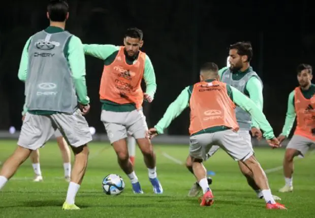 Equipe d’Algérie : un autre joueur autorisé à quitter le stage