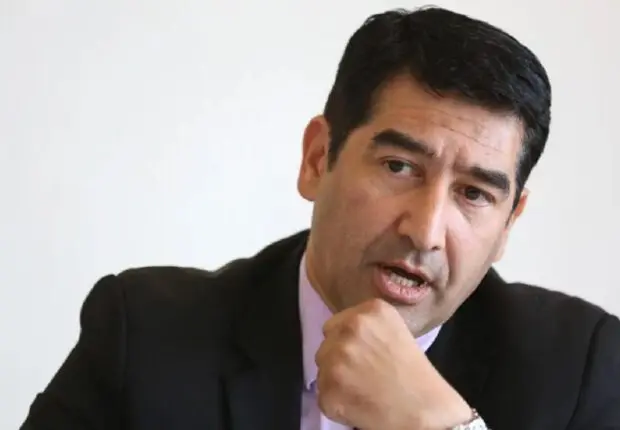 France : Karim Zéribi lance le Conseil mondial de la diaspora algérienne