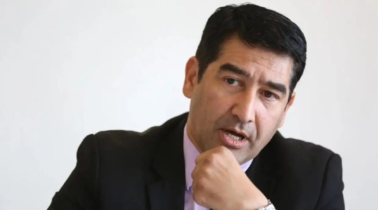 France : Karim Zéribi lance le Conseil mondial de la diaspora algérienne
