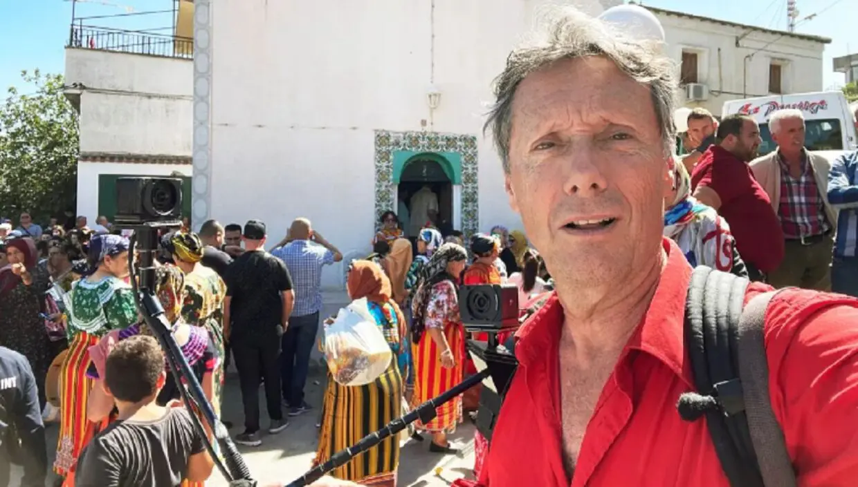 Antoine de Maximy en Algérie: record historique pour l’émission « J’irai dormir chez vous »