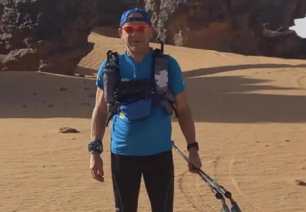Courir 333 km en 78 heures dans le Sahara algérien : un quinquagénaire relève le défi