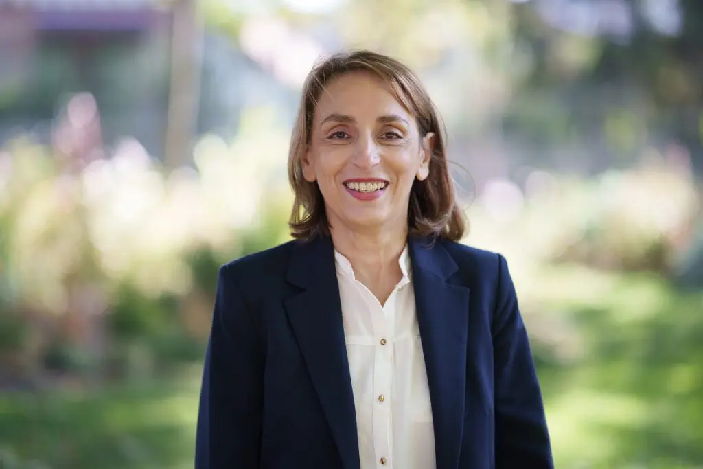 France : une députée d&rsquo;origine algérienne ciblée par une campagne haineuse après un vote