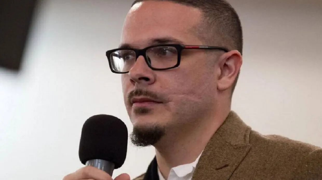 L’écrivain américain Shaun King se convertit à l’islam : sa vidéo émeut la toile