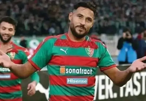 Youcef Belaïli reconnaît ses torts, s’excuse et lance un appel aux supporters algériens