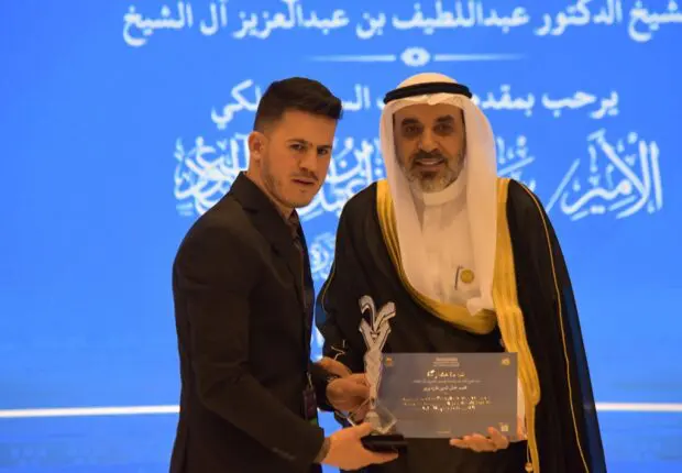 Le calligraphe algérien Djamel Eddine Kara Bernou primé en Arabie saoudite