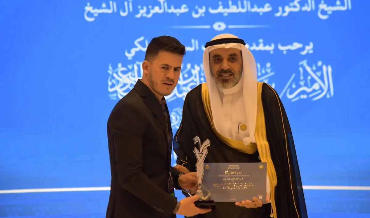 Le calligraphe algérien Djamel Eddine Kara Bernou primé en Arabie saoudite