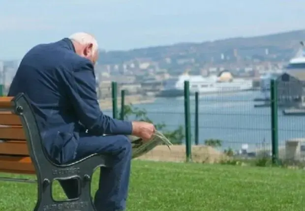 Fraude sociale: la France renforce le dispositif de contrôle pour les retraités algériens