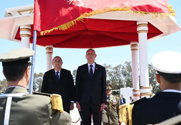  » La Tunisie restera debout ! » déclare Tebboune à Tunis (Vidéo)