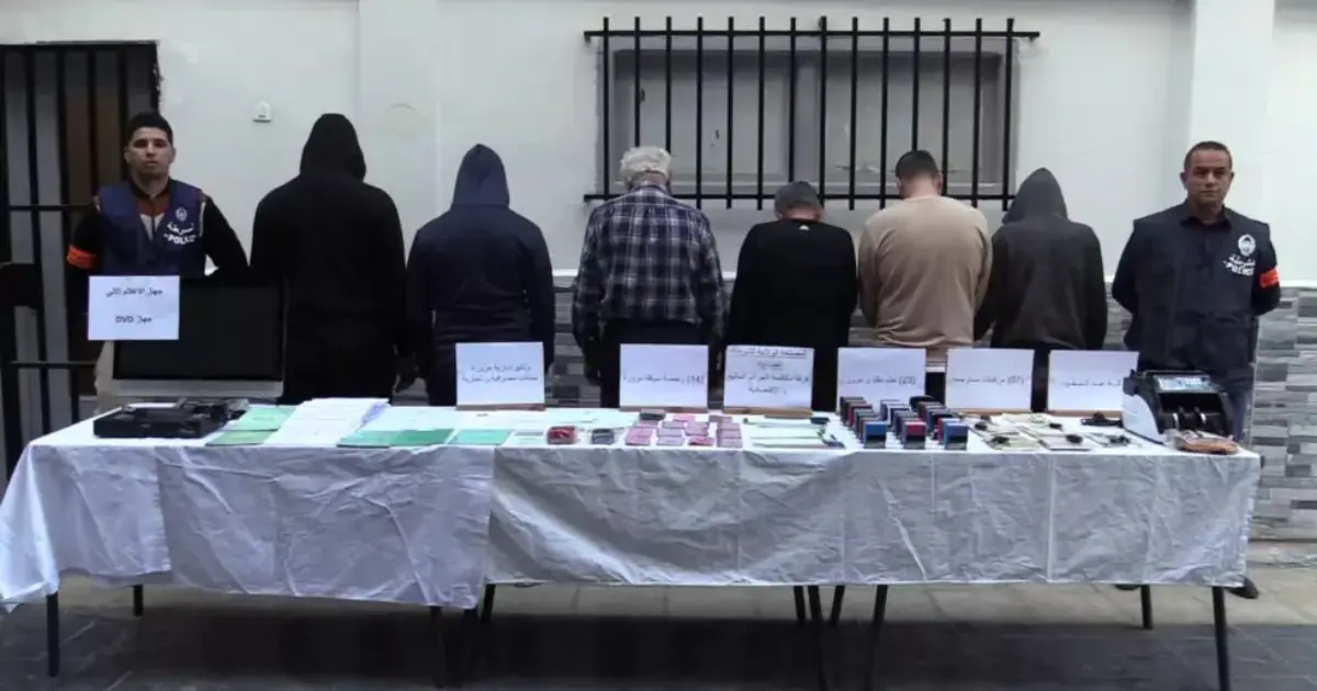 Alger : un homme de 70 ans à la tête d’un réseau de 24 sociétés écrans tombe