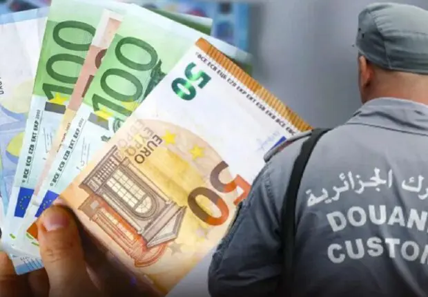 Voyager en Algérie : l’important rappel de la douane sur la déclaration de devises
