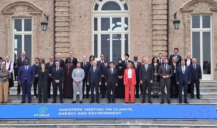 Mohamed Arkab dans la réunion du G7 en italie (2024).