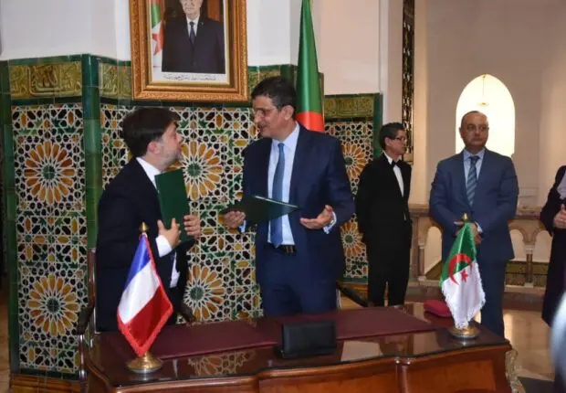 Alger – Marseille : signature d’un accord de coopération décentralisé