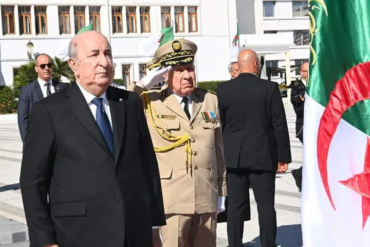 Visite au MDN : Tebboune déclare « la souveraineté nationale repose sur une armée forte »