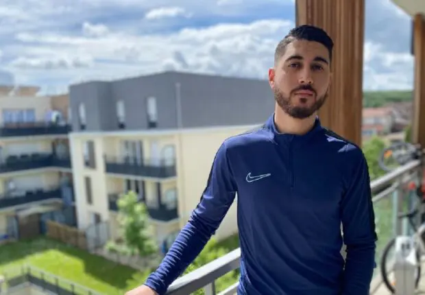 Islam, héros algérien du métro parisien, sauve un homme qui voulait se suicider