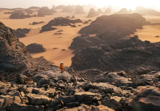 « Space to Roam » : Tadrart rouge vue par le célèbre photographe Andrew Studer (vidéo)