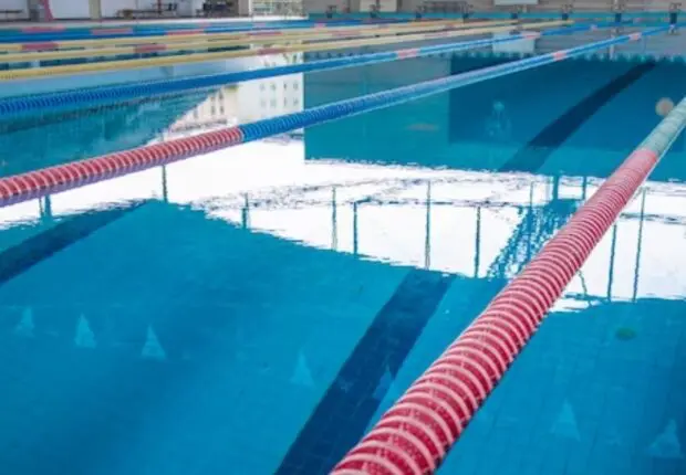 Été 2024 : le ministre inaugure plusieurs piscines publiques à Alger