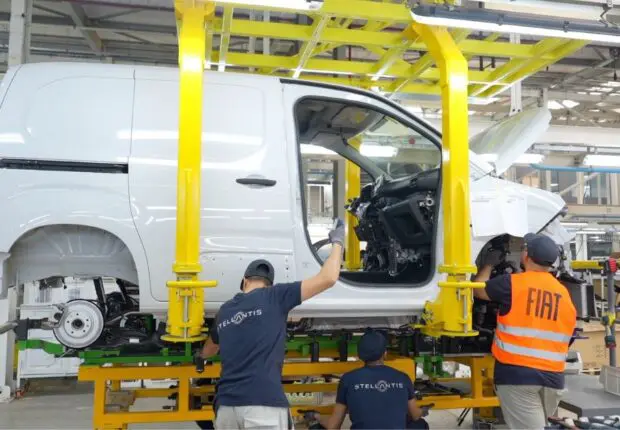Fiat : Première Fiat Doblo produite en Algérie livrée avec succès !