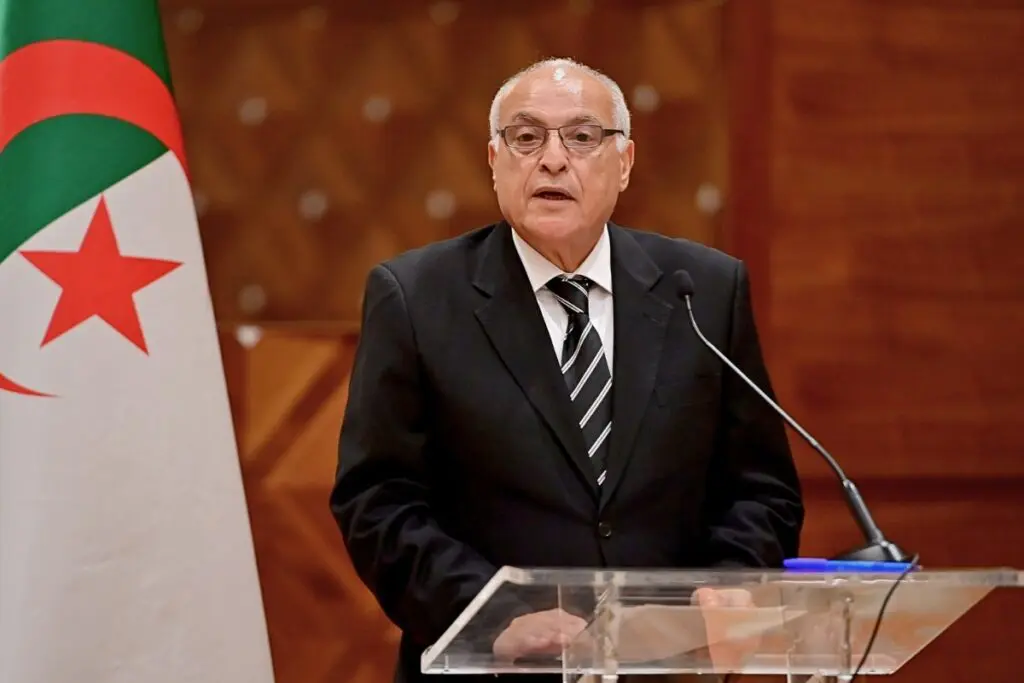 Avenir des relations Algérie – France : les prévisions sombres d&rsquo;Ahmed Attaf