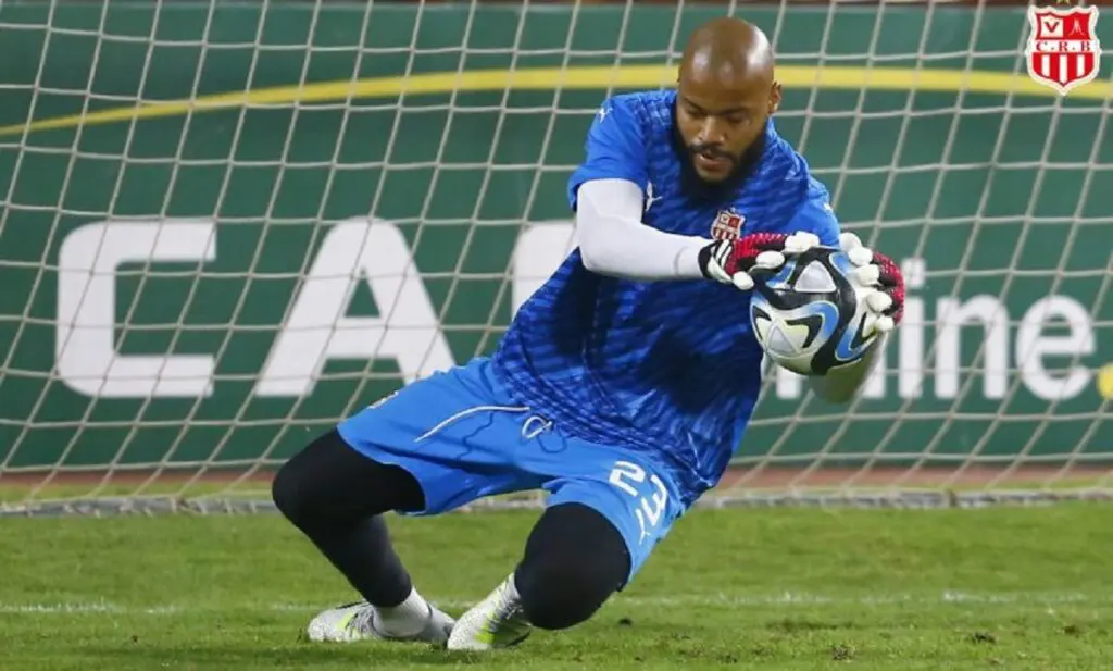 M&rsquo;bolhi pose ses conditions pour résilier son contrat avec le CRB