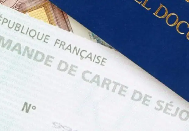 Titre de séjour – France : vers la simplification de la procédure de renouvellement