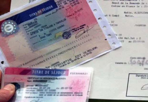 France : nouvelle procédure pour le renouvellement des cartes de résident de 10 ans