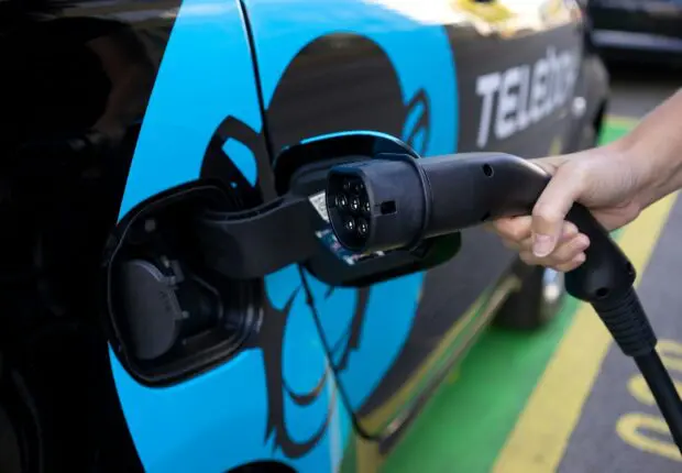 Les avantages des batteries lithium-ion pour les véhicules électriques