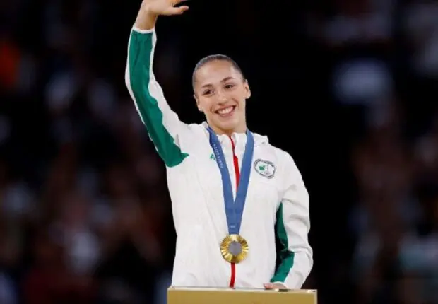 « L’équipe de France est derrière moi », Kaylia Nemour