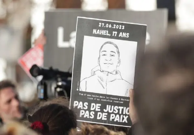 Mort de Nahel en France : ce que révèlent les confrontations entre les témoins et les policiers