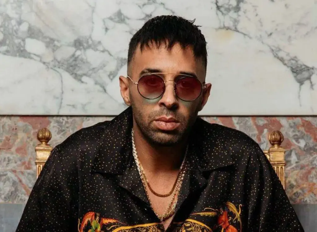 France : le rappeur d&rsquo;origine algérienne Naps, auteur du tube « La Kiffance », mis en examen