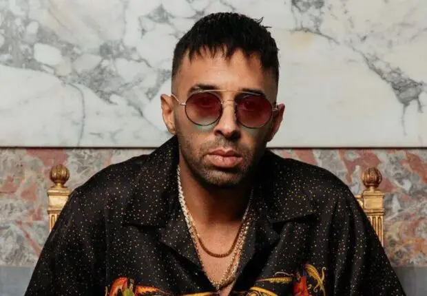 France : le rappeur d’origine algérienne Naps, auteur du tube « La Kiffance », mis en examen