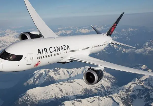 Vols vers l’Algérie : désespérée, Air Canada vend ses billets au rabais